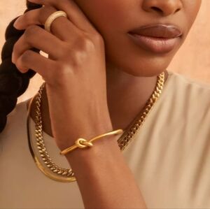 Hypoallergenic Minimalist Jewelry 18k Gold plated Contemporary Knot Cuff